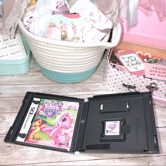 🌷 My Little Pony Pinkie Pie’s Party Nintendo DS Game MLP - Picture 3 of 3